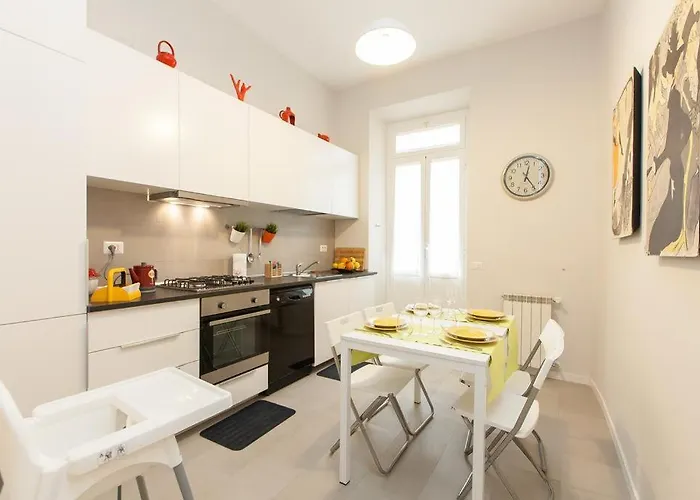 Lovely House דירה רומא